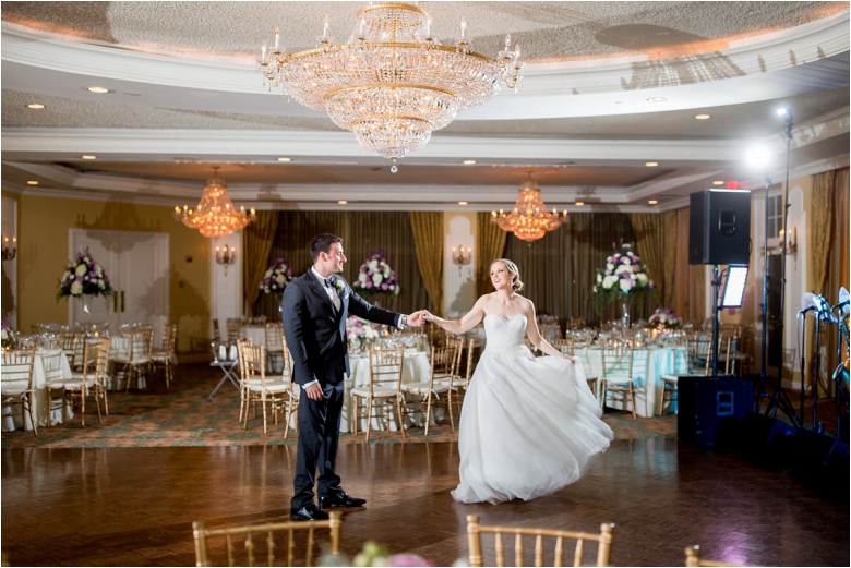 Huntingdon Valley Country Club Wedding Photos By The Best Philly