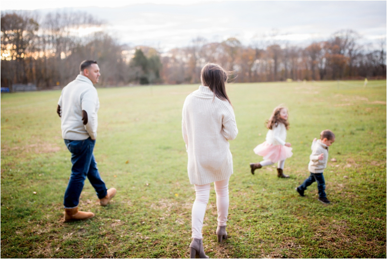 Family Portrait Photos by Medford Lifestyle Family Photographers (2)